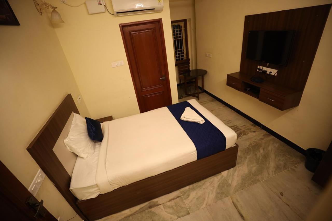 A.R Residency Ξενοδοχείο Τσενάι Εξωτερικό φωτογραφία